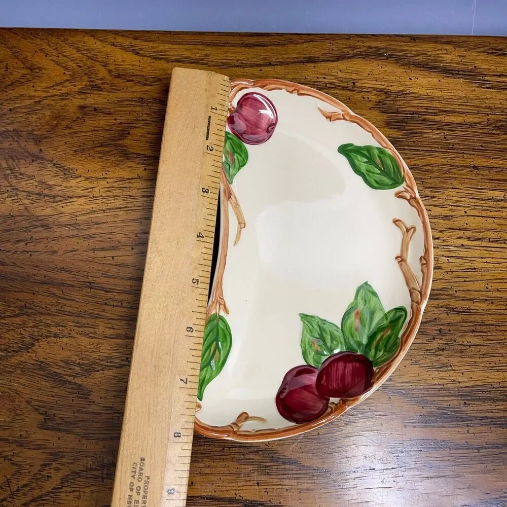 Franciscan Apple Crescent Plate USA Dessert Vintage 1950's Hand Decorated‎